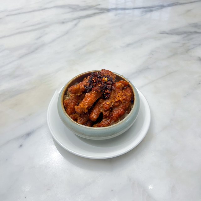  笋衣老干妈蒸凤爪 (3件) Steamed Chicken Feet with Dried Bamboo Shoot in Housemade Chilli Oil (3 Pieces)