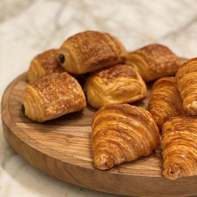 PACK OF 6 - ASSORTED CROISSANTS